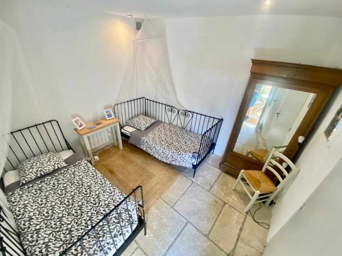 Auberge De La Croix Du Pape Èze Εξωτερικό φωτογραφία