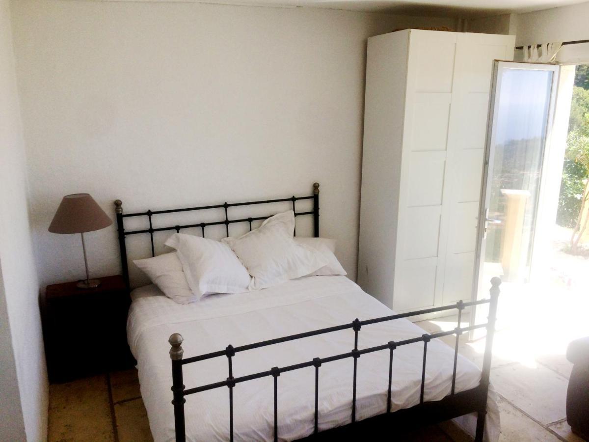 Auberge De La Croix Du Pape Èze Εξωτερικό φωτογραφία