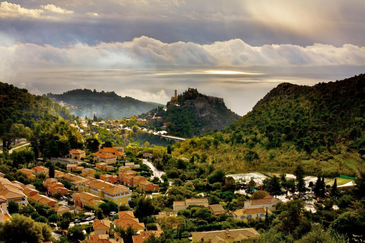 Auberge De La Croix Du Pape Èze Εξωτερικό φωτογραφία