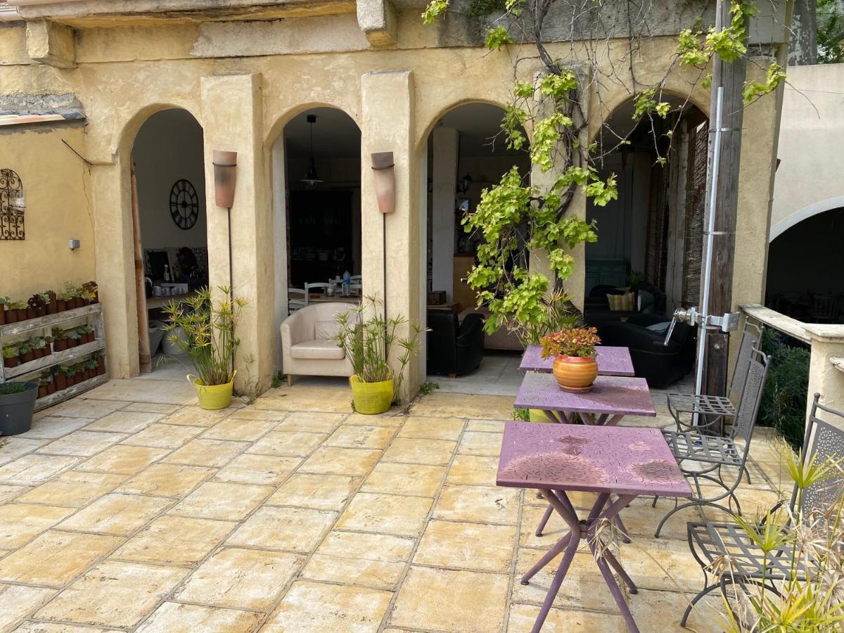 Auberge De La Croix Du Pape Èze Εξωτερικό φωτογραφία